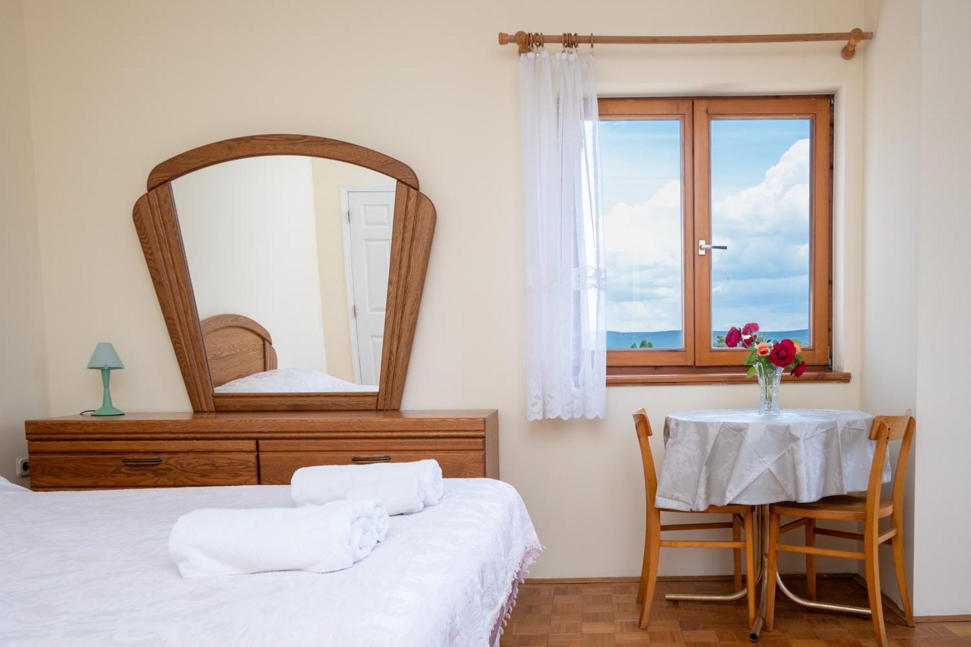 Apartments And Rooms By The Sea Mrljane, Pasman - 327 Nevidane Экстерьер фото
