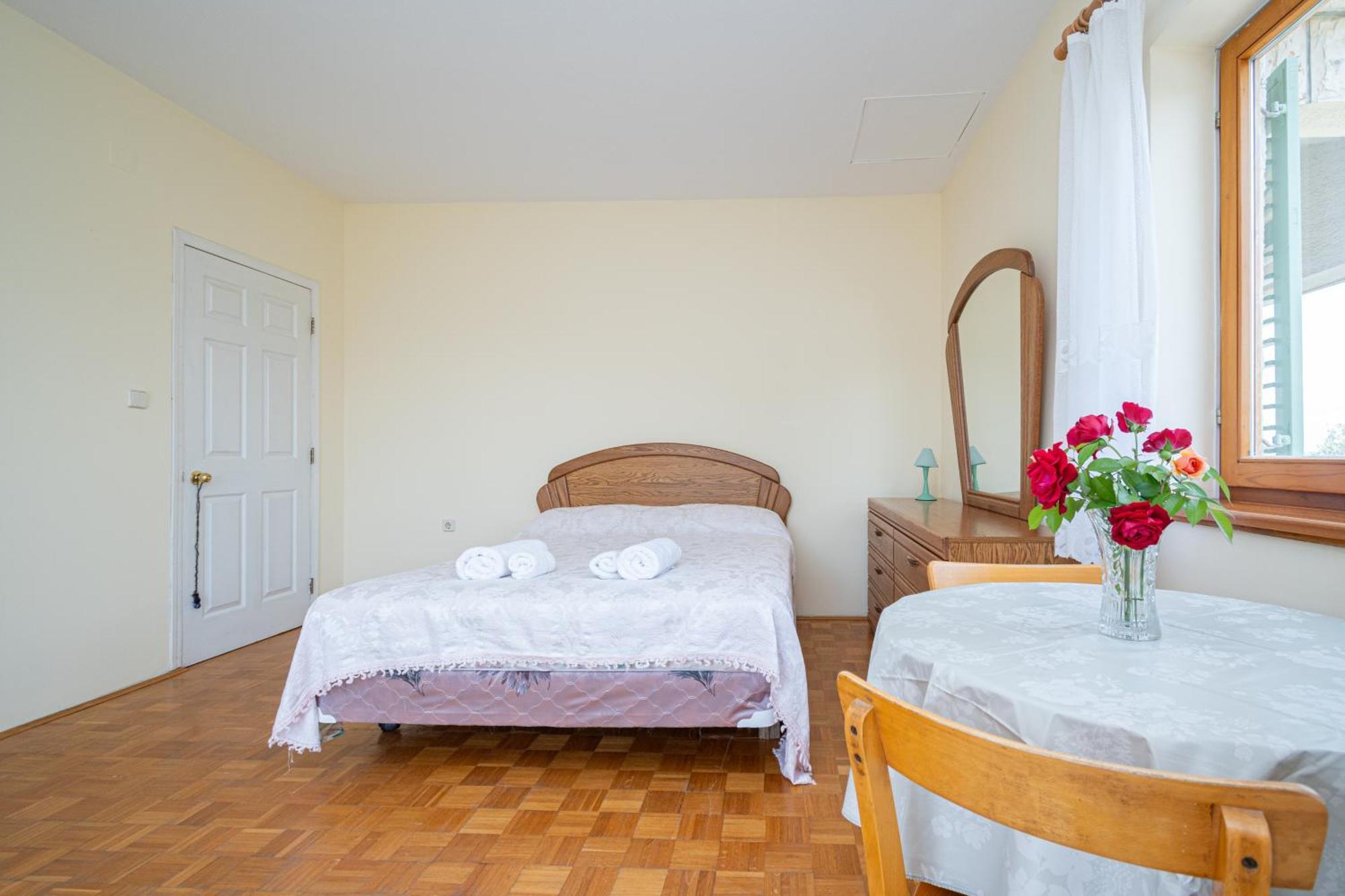 Apartments And Rooms By The Sea Mrljane, Pasman - 327 Nevidane Номер фото